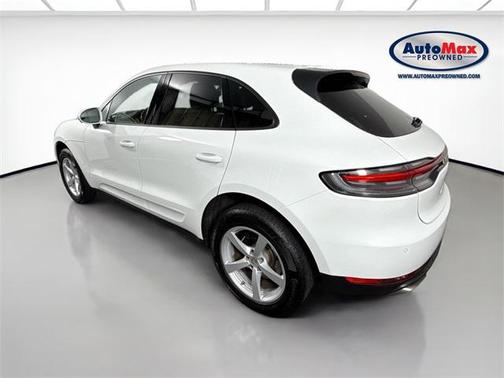 2021 Porsche Macan Base