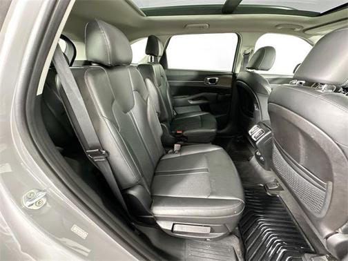 2022 Kia Sorento EX