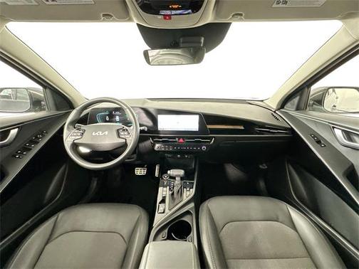 2023 Kia Niro Touring