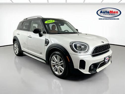Nanuq White Metallic 2024 MINI Countryman Cooper S ALL4