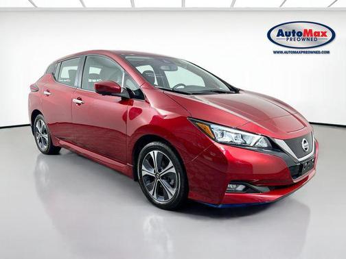 Scarlet Ember 2022 Nissan Leaf SV Plus