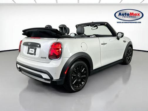 Nanuq White Metallic 2024 MINI Convertible Cooper