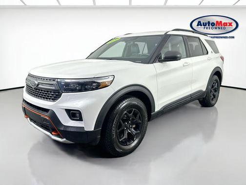 Star White Metallic Tri-Coat 2022 Ford Explorer Timberline