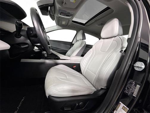 2022 Hyundai ELANTRA Limited