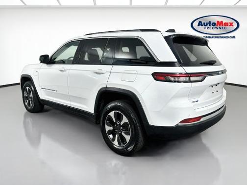 Bright White Clearcoat 2023 Jeep Grand Cherokee 4xe Base
