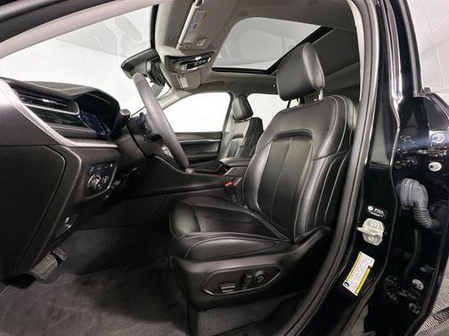 Diamond Black Crystal Pearlcoat 2023 Jeep Grand Cherokee 4xe Base
