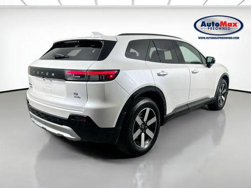 Snowfall Pearl 2024 Honda Prologue Touring