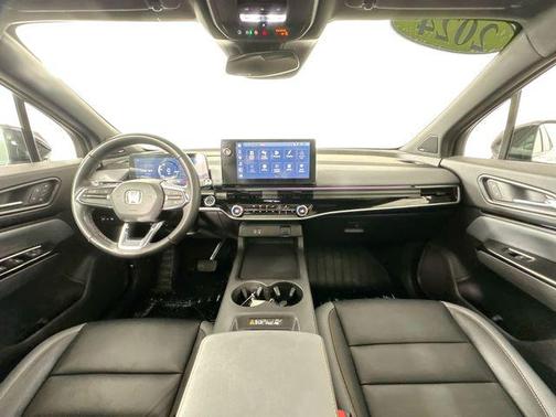 Snowfall Pearl 2024 Honda Prologue Touring