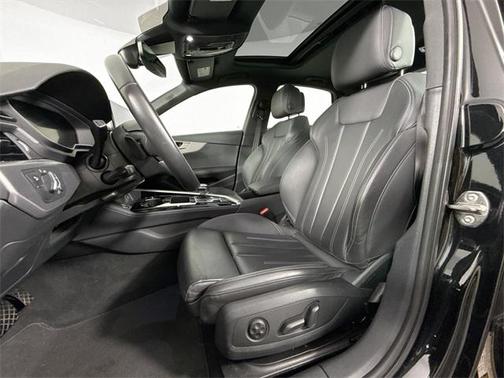 2023 Audi A4 45 S line Premium Plus