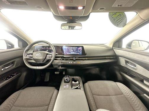 Boulder Gray Pearl/Black Diamond Pearl 2023 Nissan ARIYA VENTURE+