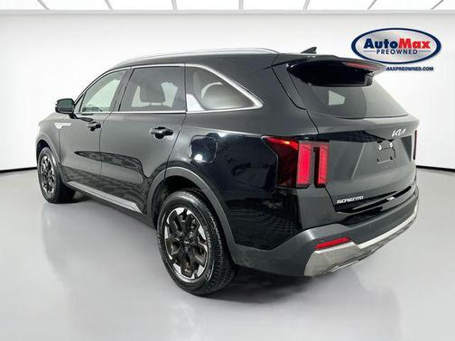 2024 Kia Sorento S