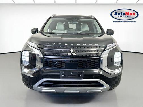Black Diamond 2023 Mitsubishi Outlander PHEV SEL