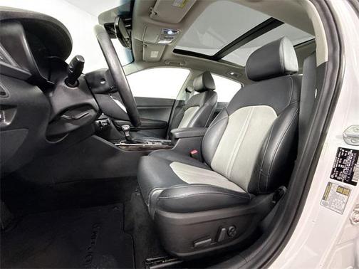 2019 Kia Optima EX