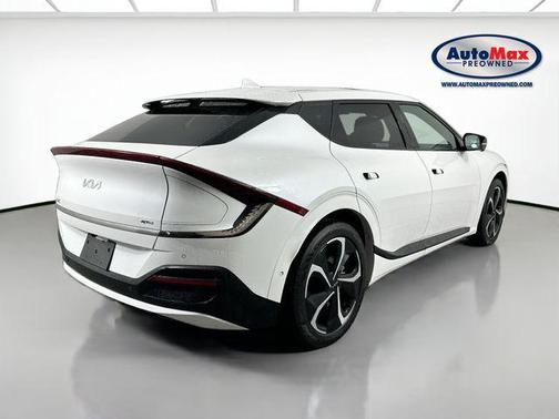 Snow White Pearl 2023 Kia EV6 GT-Line