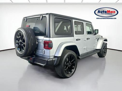 Silver Zynith Clearcoat 2023 Jeep Wrangler 4xe Sahara