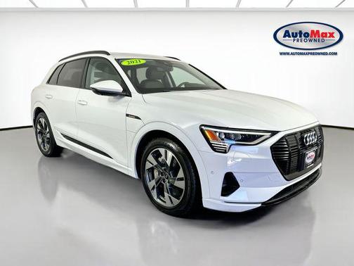 2021 Audi e-tron Premium