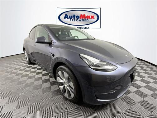 2022 Tesla Model Y Long Range Dual Motor All-Wheel Drive