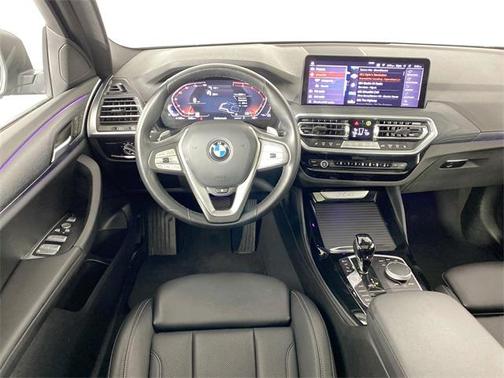 2024 BMW X4 xDrive30i