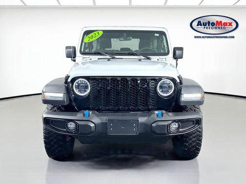 Bright White Clearcoat 2023 Jeep Wrangler 4xe Willys