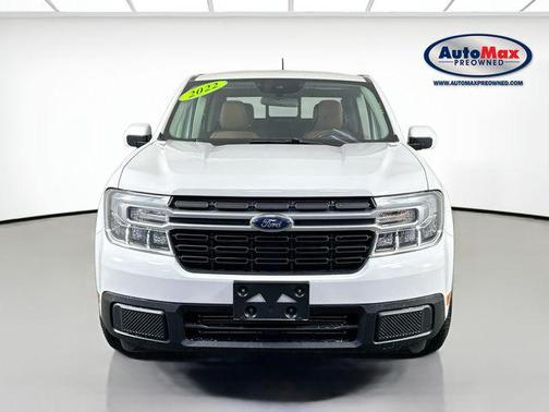 Oxford White 2022 Ford Maverick Lariat