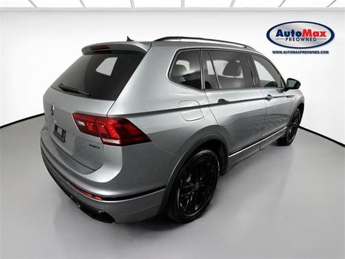 2022 Volkswagen Tiguan 2.0T SE R-Line Black 4MOTION