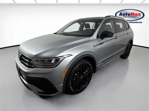 2022 Volkswagen Tiguan 2.0T SE R-Line Black 4MOTION