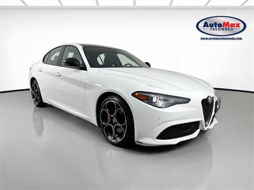 2022 Alfa Romeo Giulia Veloce