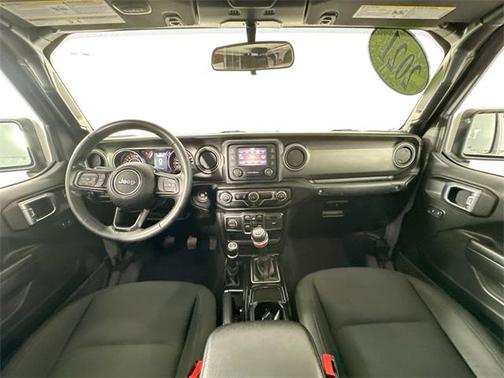 2021 Jeep Gladiator Willys 4x4