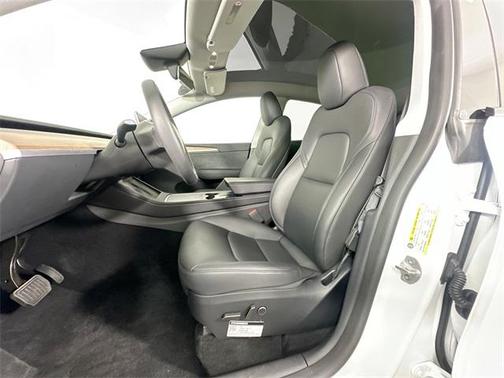 2024 Tesla Model Y Long Range Dual Motor All-Wheel Drive