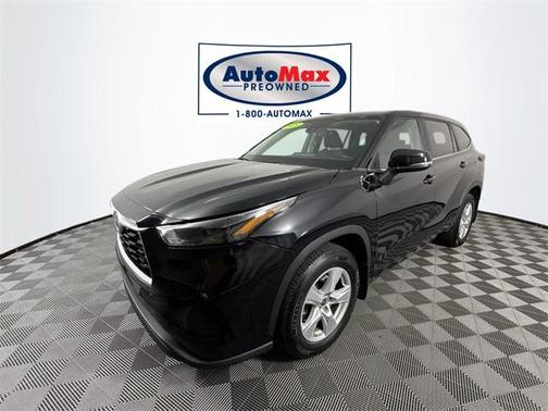 2023 Toyota Highlander LE