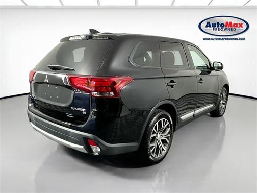 2017 Mitsubishi Outlander SE
