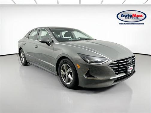 2022 Hyundai SONATA SE