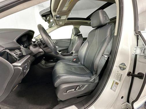 Platinum White Pearl 2020 Acura RDX Technology Package