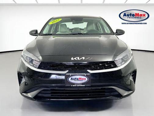 Aurora Black 2023 Kia Forte LXS