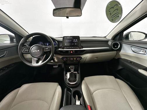 Aurora Black 2023 Kia Forte LXS