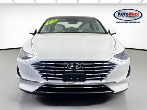 2022 Hyundai SONATA Hybrid Limited