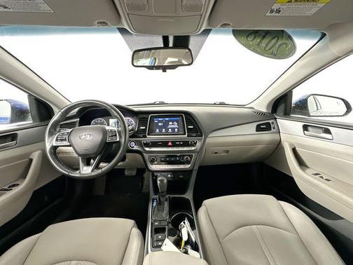 2018 Hyundai SONATA SEL