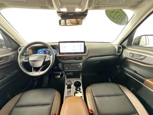 Oxford White 2025 Ford Bronco Sport Outer Banks