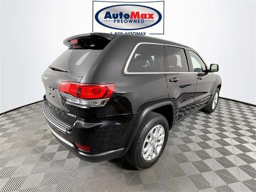 2022 Jeep Grand Cherokee Laredo