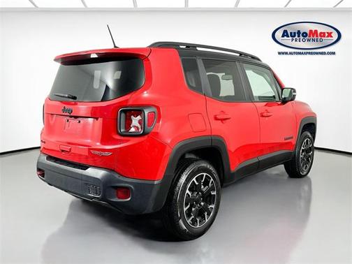 2023 Jeep Renegade Trailhawk