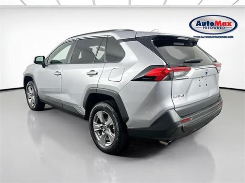 2024 Toyota RAV4 Hybrid LE