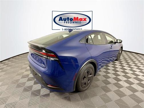 2024 Toyota Prius LE