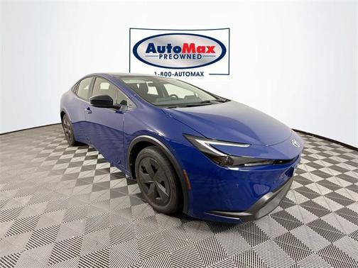 2024 Toyota Prius LE