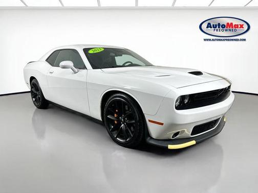 White Knuckle Clearcoat 2023 Dodge Challenger GT