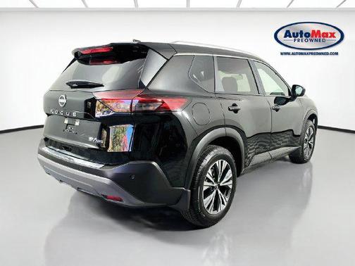 Super Black 2023 Nissan Rogue SV