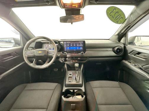 2023 Chevrolet Colorado WT