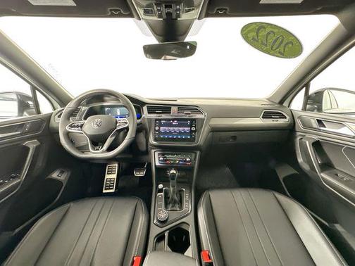 2022 Volkswagen Tiguan 2.0T SE R-Line Black 4MOTION