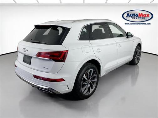 2023 Audi Q5 45 S line Premium Plus