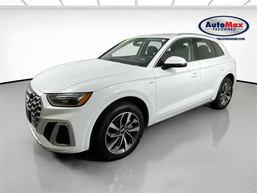 2023 Audi Q5 45 S line Premium Plus