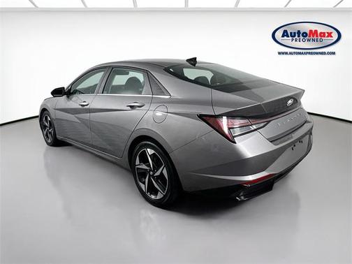 2022 Hyundai ELANTRA HEV Limited